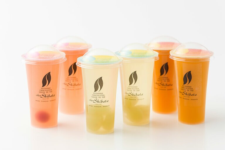 【岐阜県】シェ・シバタ「ジュレ・フレシュール」各330円(125g)。左から：ピーチ＆チェリー、マスカット、マンゴー。