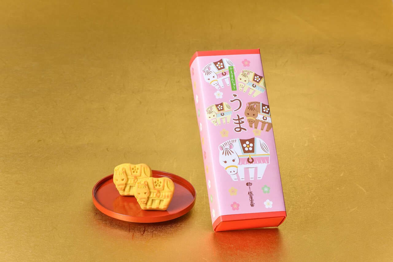 干支まんじゅう うま 1箱5個入り 1,080円。