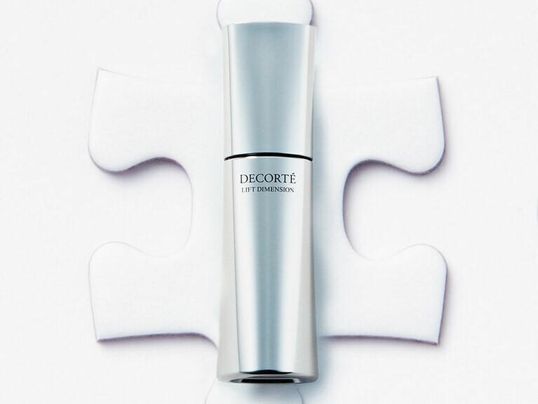 リフトディメンション セラム 50mL 12,000円／コスメデコルテ