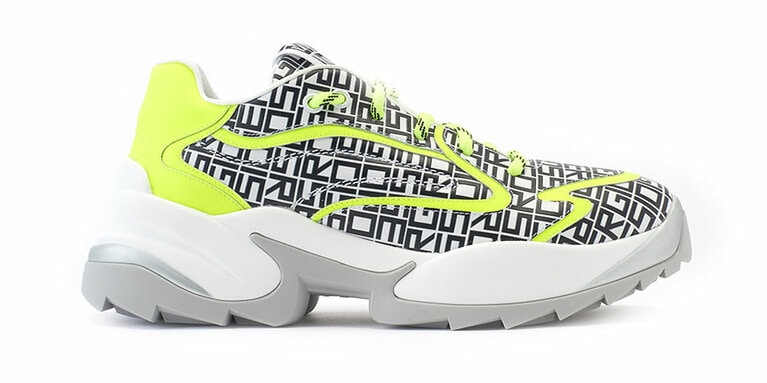 SERGIO EXTREME SNEAKER ヒール1cm 97,000円。