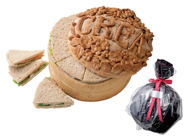 【boulangerie LEBOIS】パンシュープリーズ(飾りパンのサンドウィッチ) 直径21cm 5,800円。