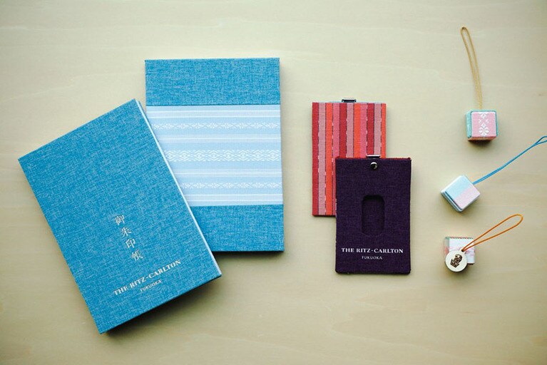 御朱印帳づくり／参加費：1名4,500円（税込）※宿泊申し込み時に要予約。1回の申し込みごとに5,000円の出張費が別途必要。