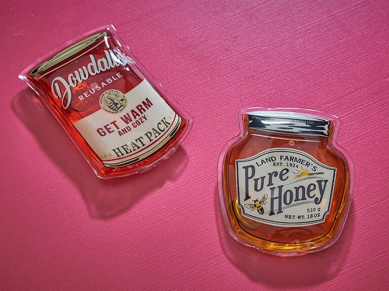 エコカイロ Soup Can／Honey Bottle 各190円。