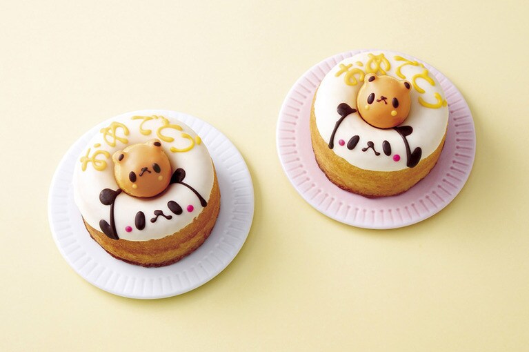シャンシャンの誕生日を記念したデコドーナツ「メッセージ☆コパンダ」420円(税込)／マミーズ・アン・スリール