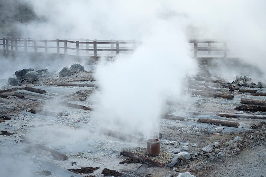 古くから自然の給湯施設として利用されてきた雲仙地獄の燗付け場。