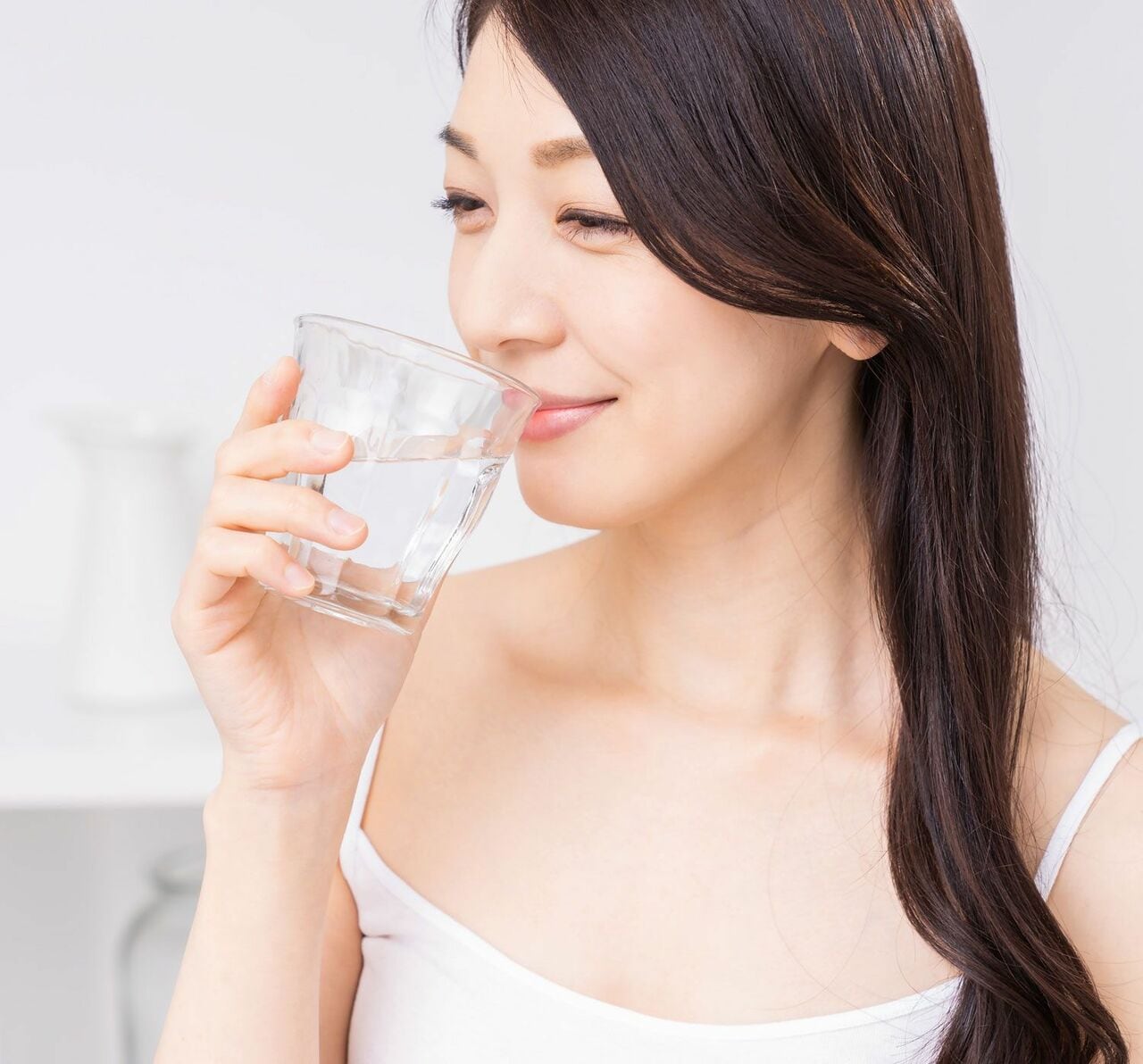 なぜ熱中症になってもすぐに水を飲んではいけないのか？　写真はイメージ　©getty
