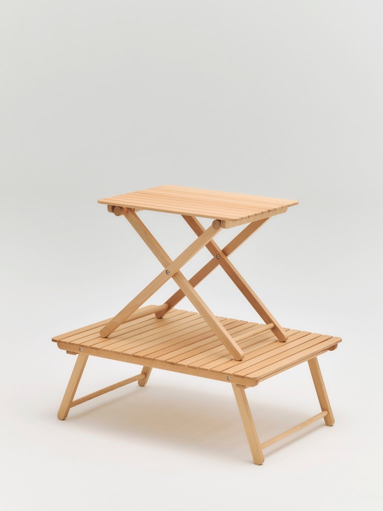 上：Outdoor Market Folding Table S（34,100円）、下：Outdoor Market Folding Table L（41,800円）