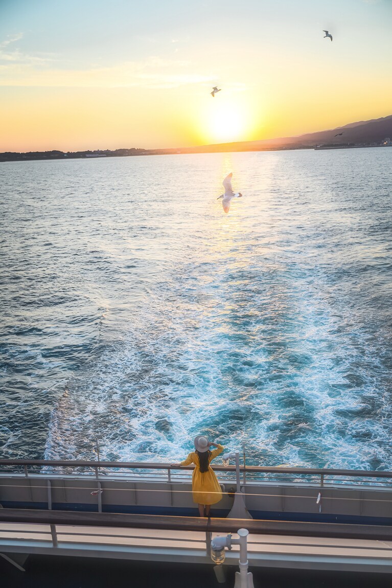 「新潟女子旅」　塩月千春 2024年11月15日、佐渡汽船フェリー