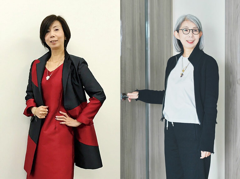写真左：かつては、かしこまった服ばかり買っていました。人前に立つなら、フォーマルなスタイル。そんな先入観から、かしこまった服ばかり購入。当時の私にとって服は自分を強く見せるための、鎧のような存在だったのかも。写真右：大量に抱えていたのは、誰かに見せるための服だった。誰かのためでなく、「今の私」に似合うものを着る。