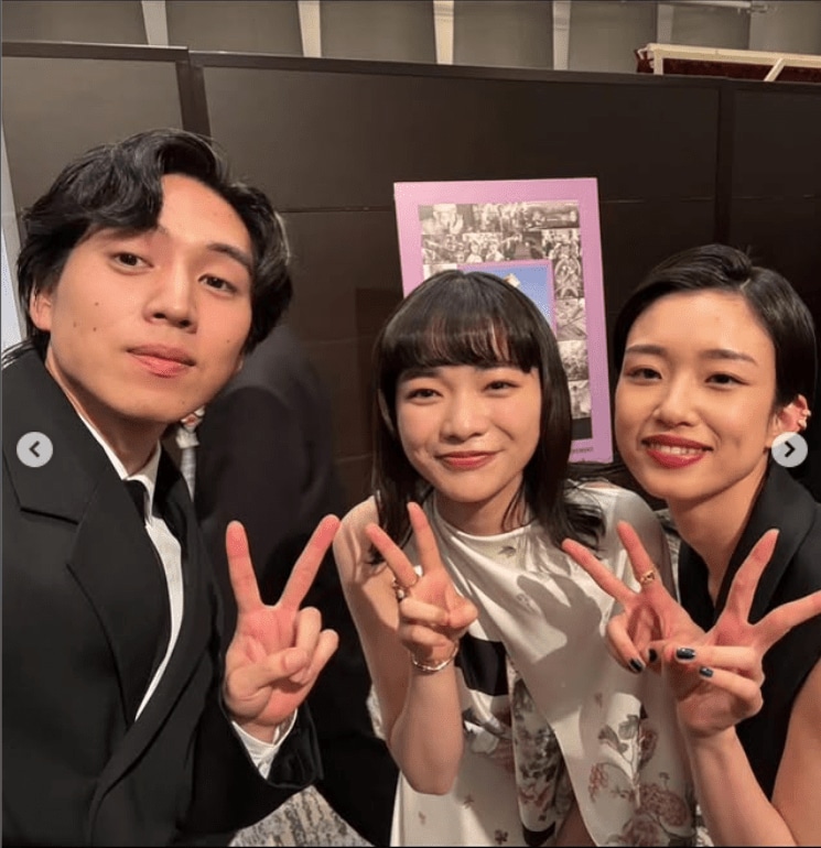 坂東龍汰、河合優実と（見上愛のインスタグラムより）