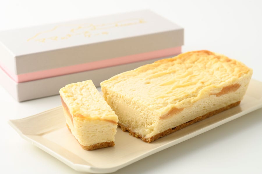 ママのチーズケーキ 2,000円(330g)／ママのチーズケーキ