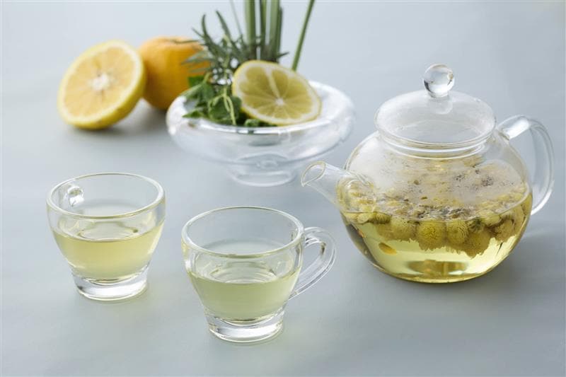 菊のお茶はいつも傍らに。