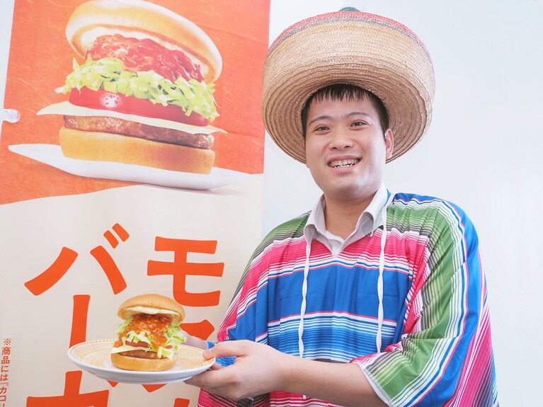 「スパイスを使用していますが辛みはなく、香りを立てる演出をしています」と渡部さん。