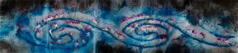 蔡國強「銀河で氷戯」　2020年　火薬、ガラス、鏡　205×915cm　撮影：蔡文悠提供：蔡スタジオ