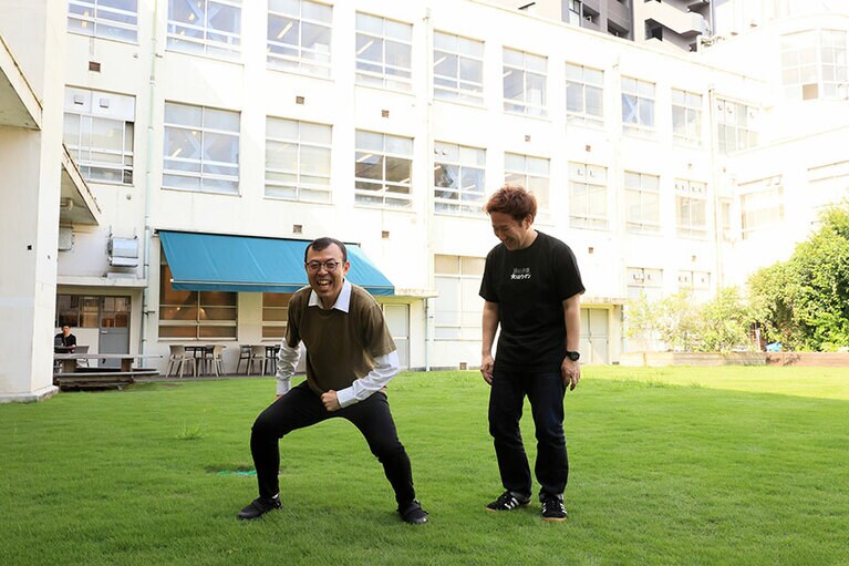 ジョイマンのネタをパラパラ写真で。