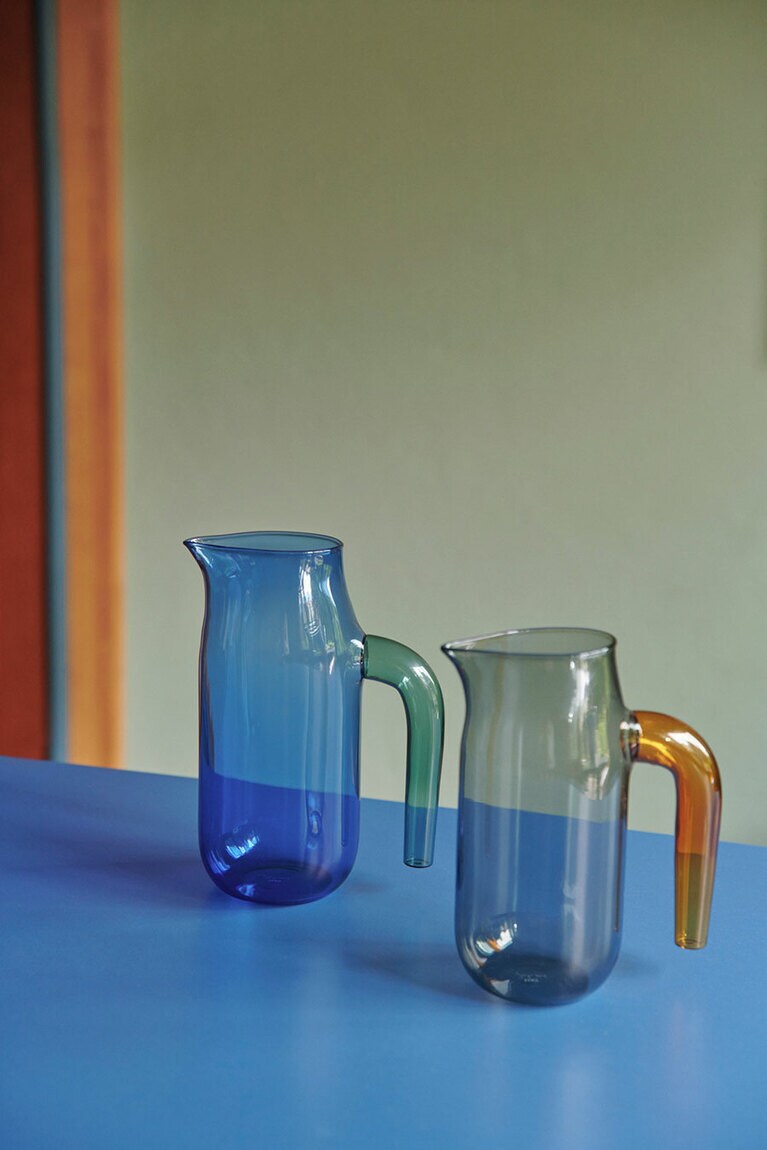 色違い、サイズ違いを揃えて並べても楽しい。