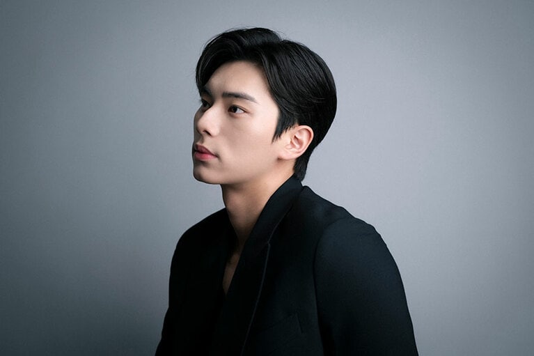 「『イ・チェミンが出るなら観よう』と思ってもらえるような魅力的な俳優になれるよう、これからも頑張っていきます。