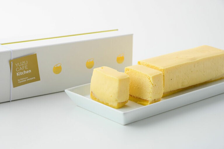 YUZU CAFE Kitchen「木頭ゆず テリーヌフロマージュ」2,900円（340g）／徳島県