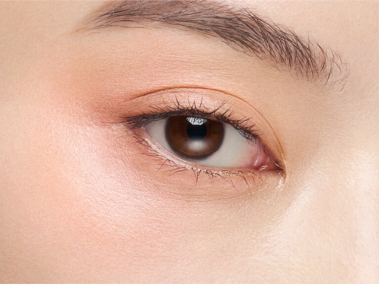 OR－1 パウダリーアプリコット 使用イメージ。