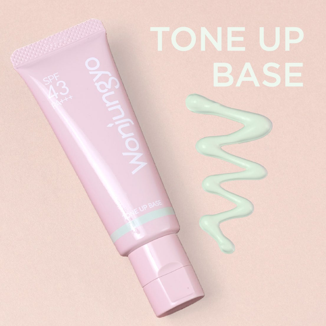 ナチュラルなツヤと仕上がり、さらに肌色を調整してくれる大人気のカラーコントロール下地。肌トラブルなどによる赤みや小鼻の赤み、ニキビ跡などをカバーする、101 メロンミントが限定発売中。顔全体のトーンを均一にし、明るい印象に。保湿成分として、セラミドNP、ヒアルロン酸Na、ホホバ種子油を配合。ウォンジョンヨ トーンアップベース N 1,430円／Rainmakers（限定発売中）