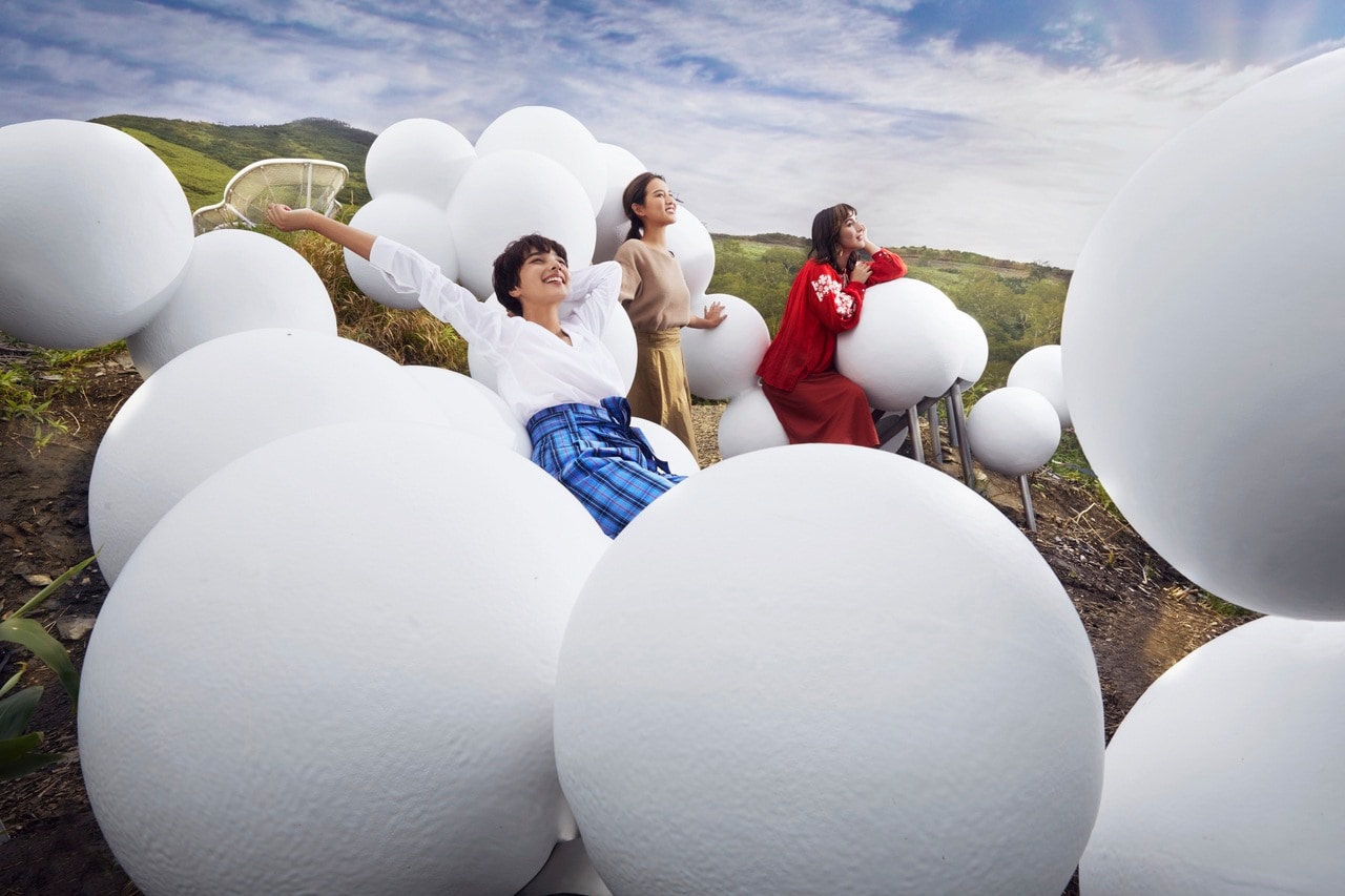 「Cloud Bed」。