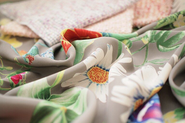 華やかで上質なインポート生地。ⒸBrijean