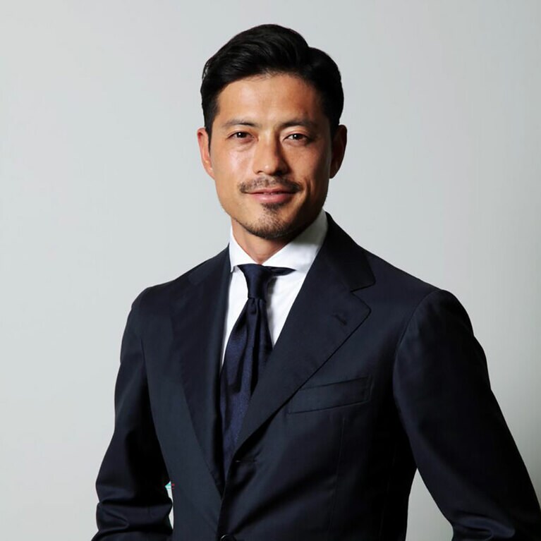 元日本代表・鈴木啓太社長。