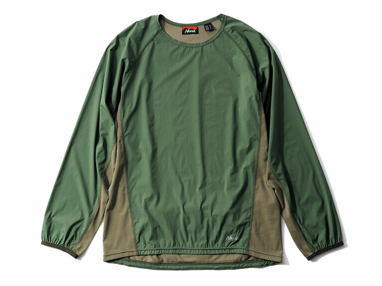 ハイブリッドテックハイクロングスリーブ／11,000円。