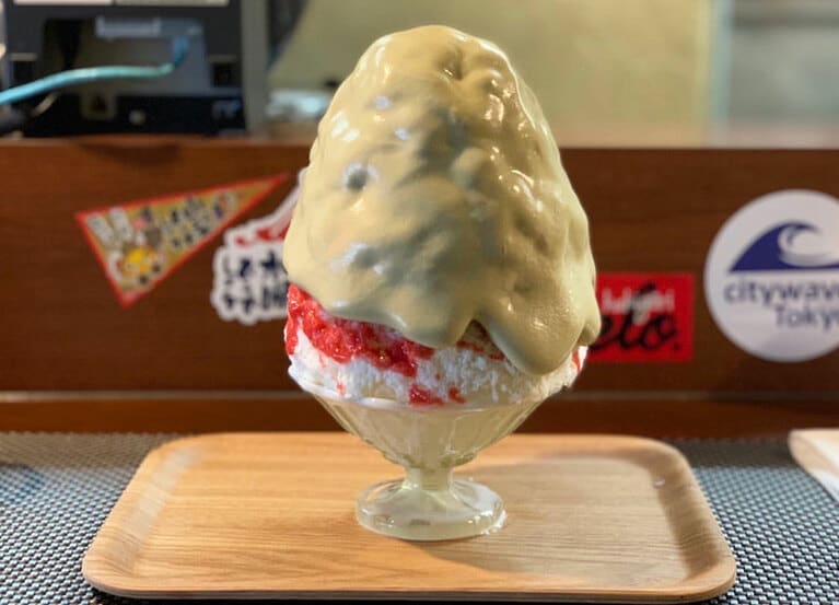 【ブンブンブラウカフェ】ピスタチオ(夏) 1,200円。