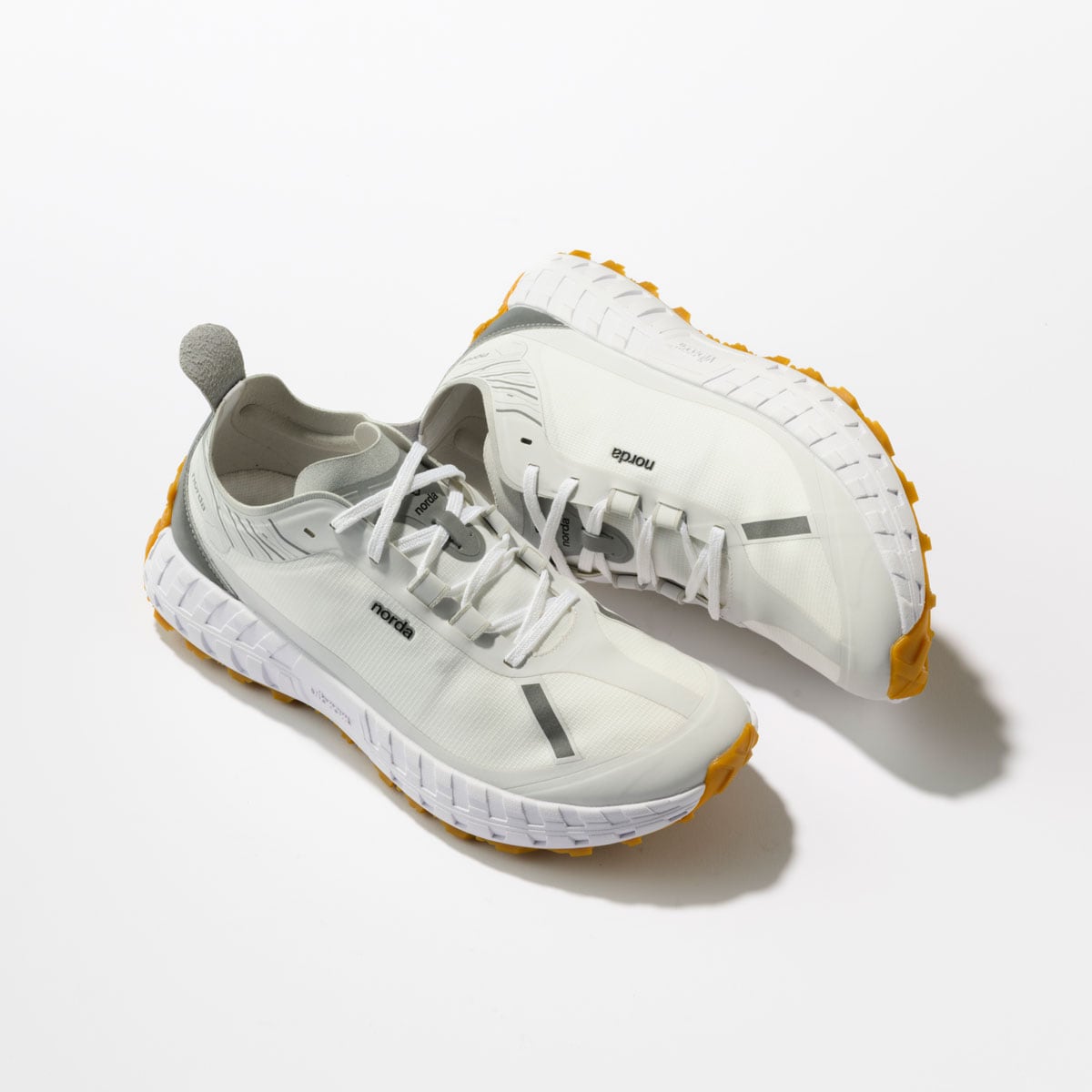 “001” 42,900円／ファイヴトウキョウ