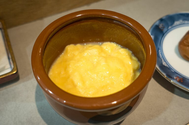 「浮浮(ふわふわ)卵」。