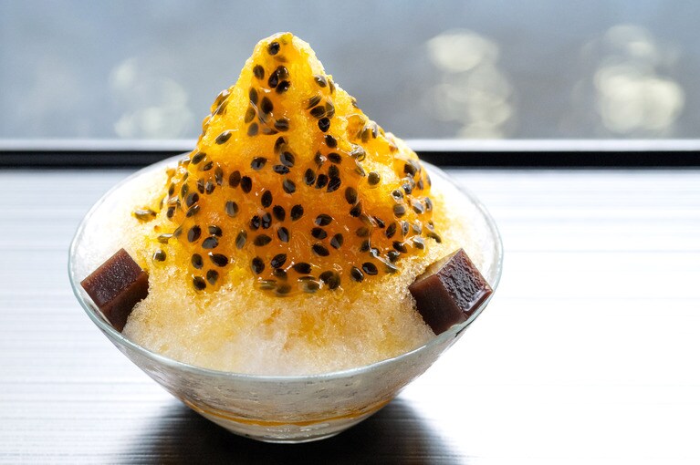 「パッションフルーツ氷」3,300円。7月中旬まで。なくなり次第終了。「TORAYA GINZA」限定。
