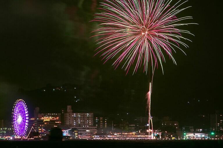 関門海峡花火大会。