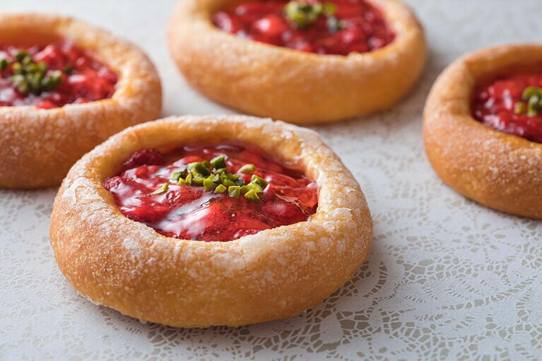 「苺のブレッサンヌ」390円。