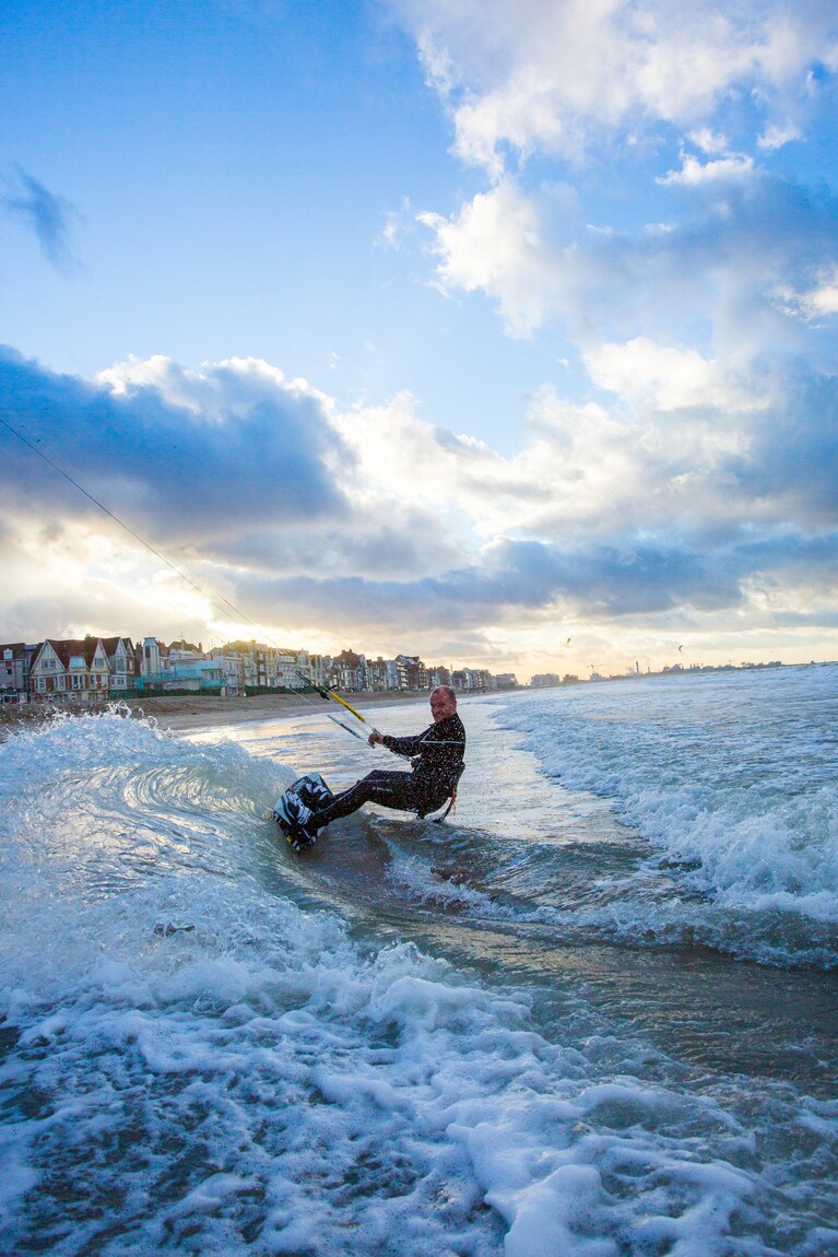 夏のダンケルクはマリンスポーツが人気。