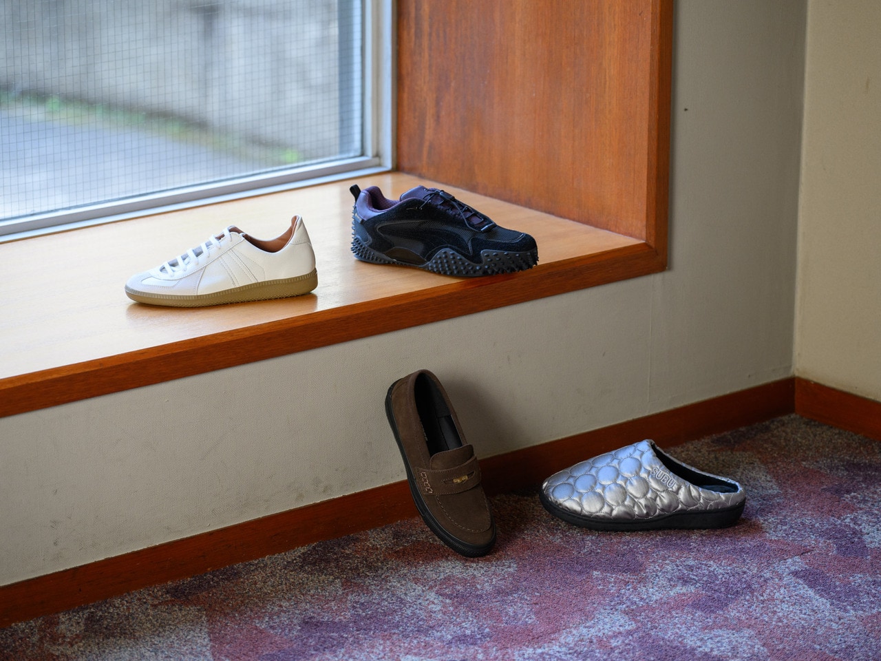 秋冬の素材感が際立つシューズをピックアップ。