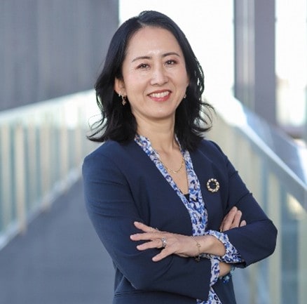 吉川ゆりさん。