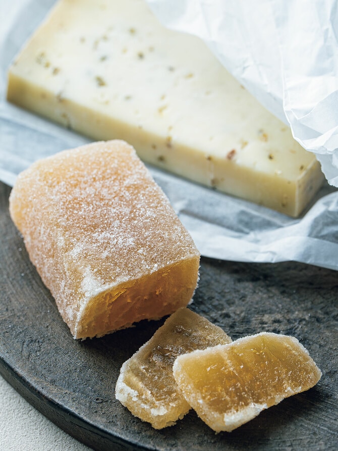 冬瓜漬　ジュニパー＆フェンネルチーズの詰め合わせ チーズ100gと冬瓜漬1本 2,200円／謝花きっぱん店