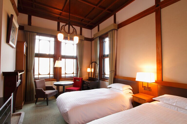 ノスタルジックな空間が素敵な「本館スタンダードツイン」。