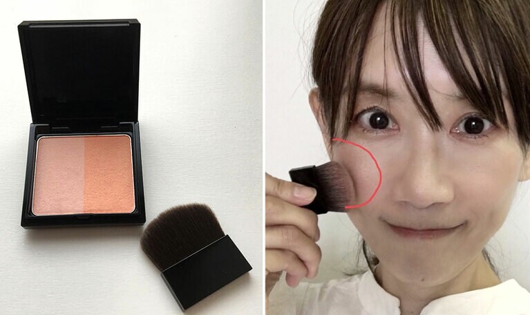 オレンジを多めに混ぜて、頬の真横に大胆に入れる。