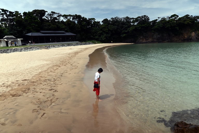 島いちばんの美ビーチ、三宇田浜海水浴場。