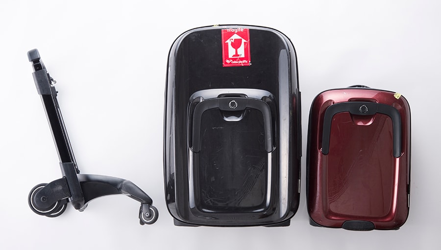 『バガブー』のスーツケースを愛用。大小のスーツケースやバッグが合体するラゲッジシステム。