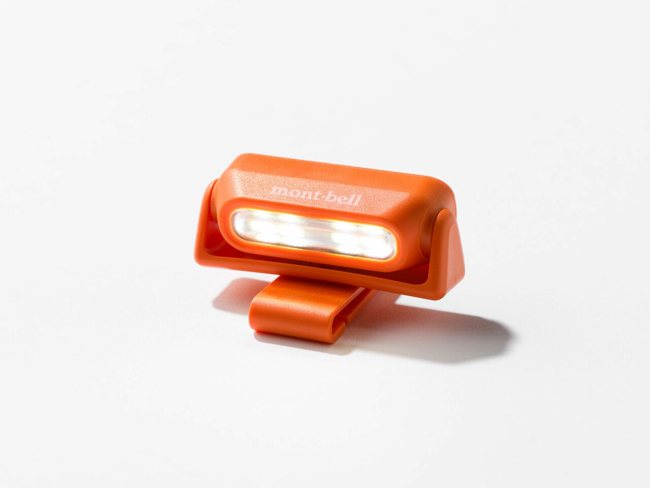 モンベル“クリップオン コンパクトライト”／1,700円。