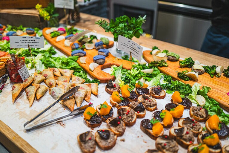 レセプションパーティのケータリングにもヴィーガンメニューが登場。