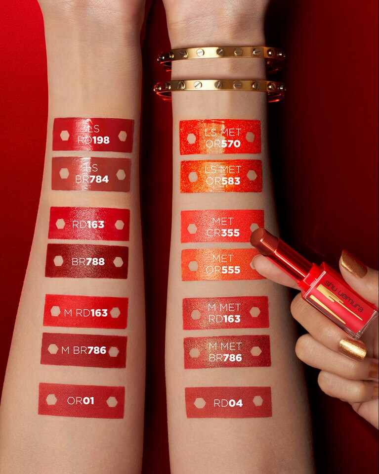 マット、サテン、ラッカーシャインの3つの質感。