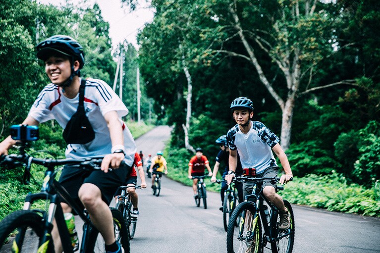 アメリカ発祥の新しいサイクリングスタイル「グラベル」を体験！木崎湖周辺の未舗装路を爽快に駆け巡ろう。