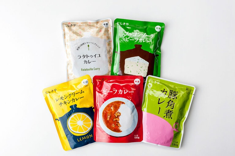 にしきや「人気カレー5種セット」1,993円(税抜)。