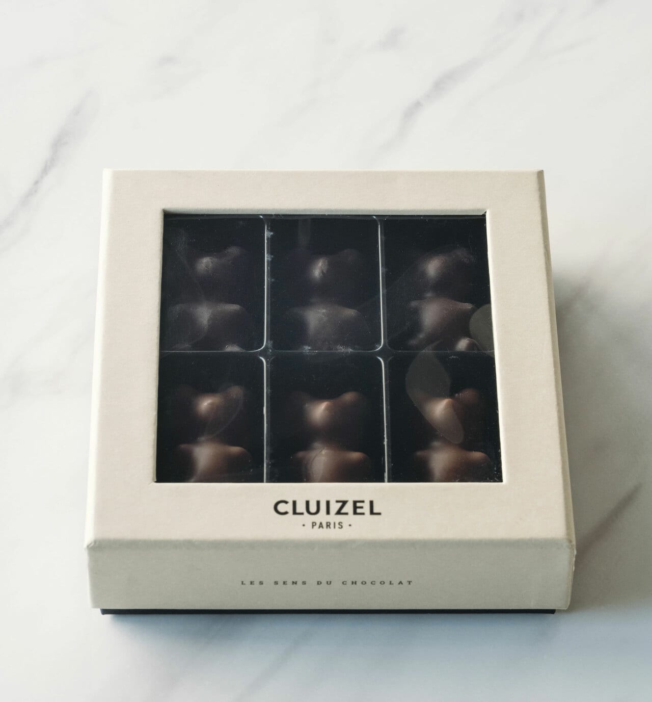 2,700円。※販売中