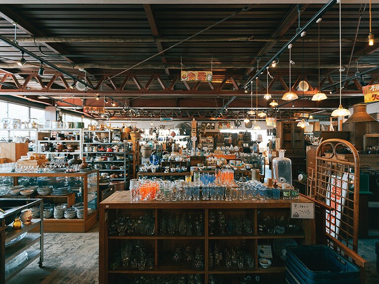 ReBuilding Center。