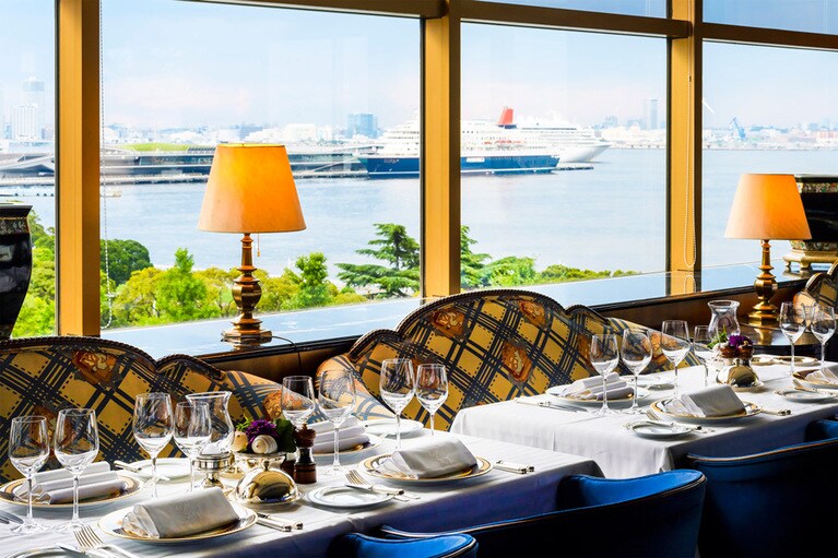 優雅な空間が素敵なレストラン「ル・ノルマンディ」。